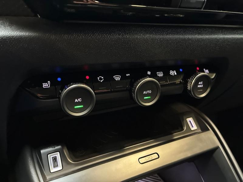 Occasion CITROEN C4 PureTech 155ch S&S Shine EAT8 2021 Rouge 15990 € à Leudelange