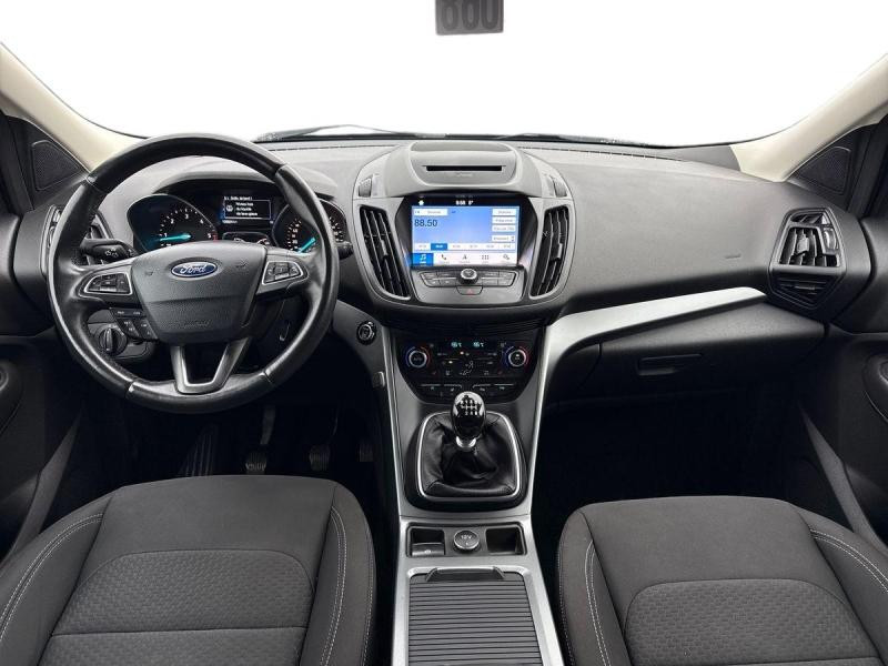 Used FORD Kuga 2.0 TDCi 150ch Stop&Start Titanium 4x2 Euro6.2 2019 Bleu Abysse € 15990 in Leudelange