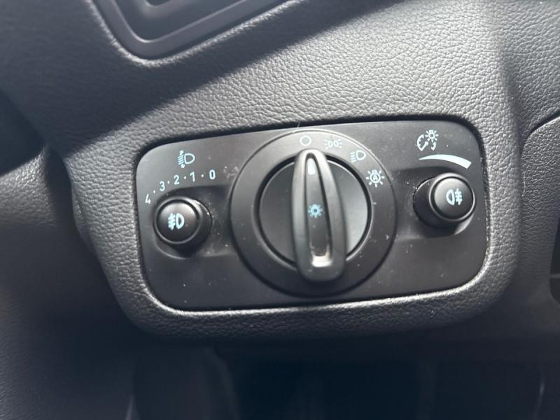 Used FORD Kuga 2.0 TDCi 150ch Stop&Start Titanium 4x2 Euro6.2 2019 Bleu Abysse € 15990 in Leudelange