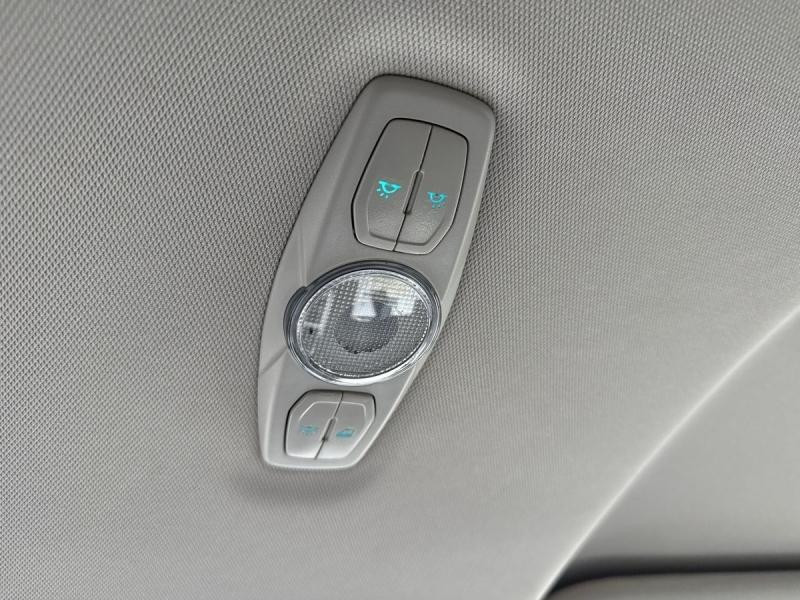 Used FORD Kuga 2.0 TDCi 150ch Stop&Start Titanium 4x2 Euro6.2 2019 Bleu Abysse € 15990 in Leudelange