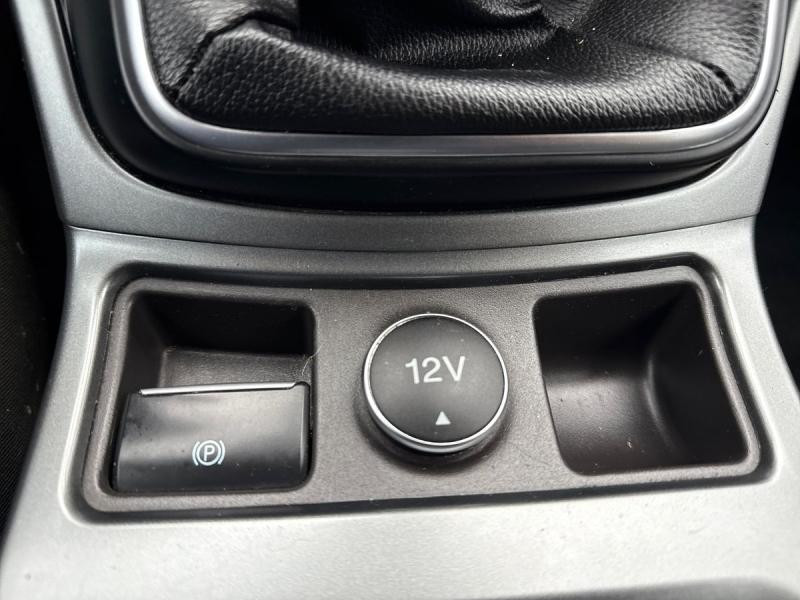 Used FORD Kuga 2.0 TDCi 150ch Stop&Start Titanium 4x2 Euro6.2 2019 Bleu Abysse € 15990 in Leudelange