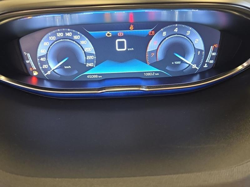 Occasion PEUGEOT 3008 1.2 PureTech 130ch S&S Active 2020 Blanc Nacré (N) 14980 € à Leudelange