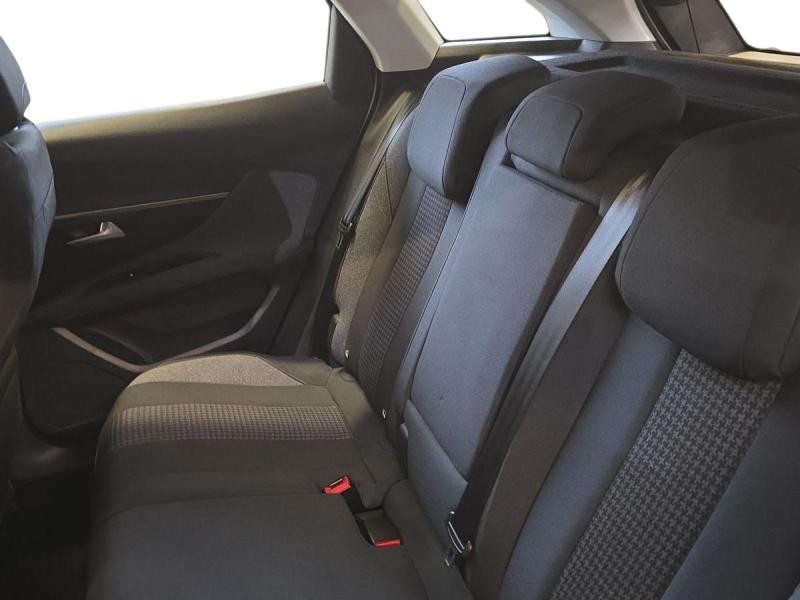 Occasion PEUGEOT 3008 1.2 PureTech 130ch S&S Active 2020 Blanc Nacré (N) 14980 € à Leudelange