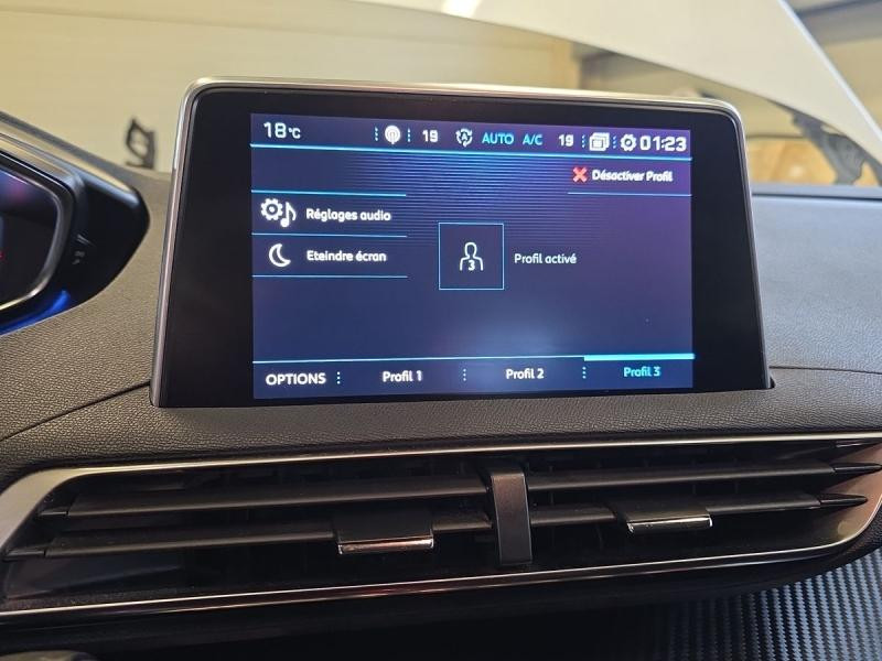 Occasion PEUGEOT 3008 1.2 PureTech 130ch S&S Active 2020 Blanc Nacré (N) 14980 € à Leudelange