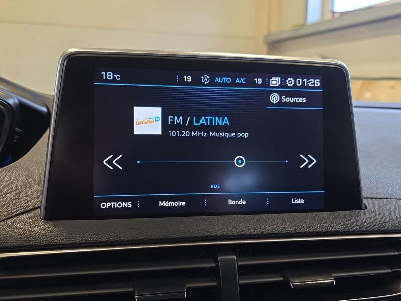 Occasion PEUGEOT 3008 1.2 PureTech 130ch S&S Active 2020 Blanc Nacré (N) 14980 € à Leudelange