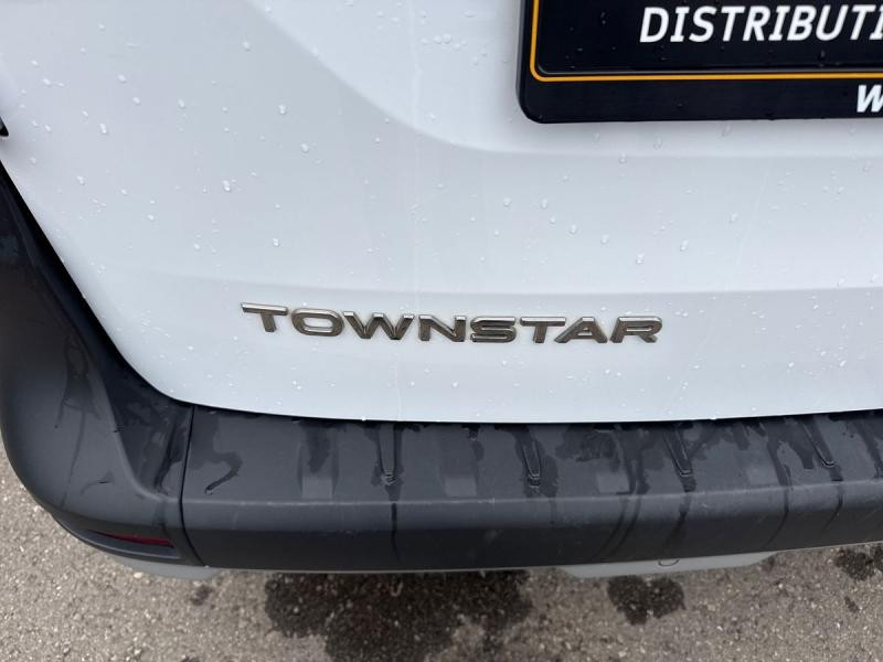 Occasion NISSAN Townstar L1 Tce 130 N-Connecta 2023 Blanc Minéral 17990 € à Leudelange