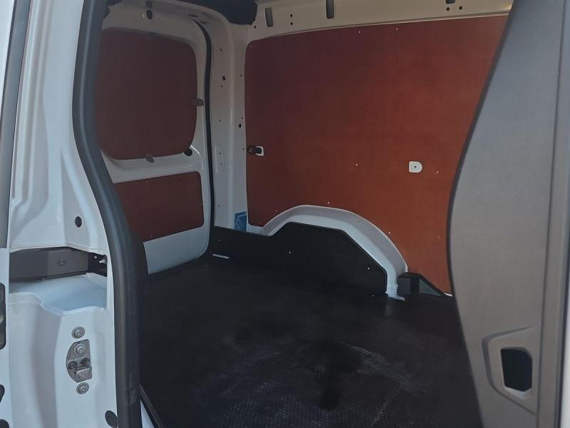 Occasion NISSAN Townstar L1 Tce 130 N-Connecta 2023 Blanc Minéral 17990 € à Leudelange