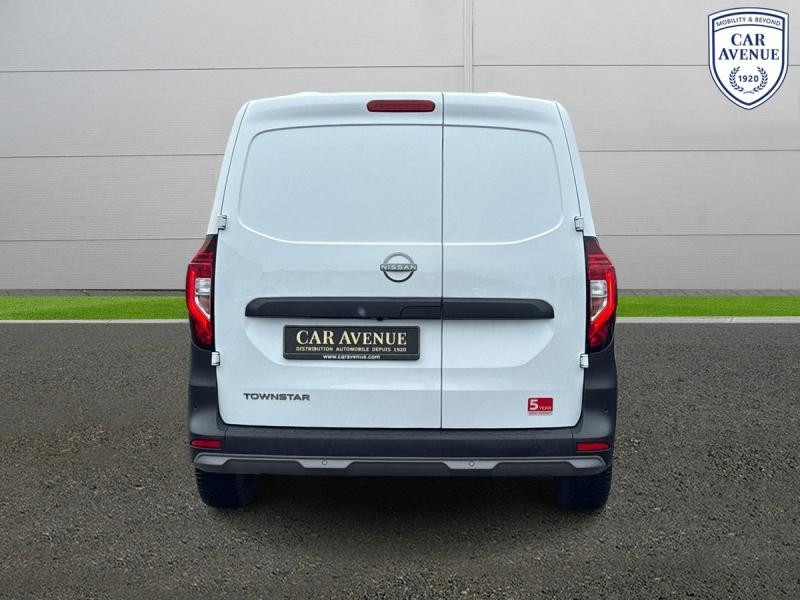 Occasion NISSAN Townstar L1 Tce 130 N-Connecta 2023 Blanc Minéral 17990 € à Leudelange