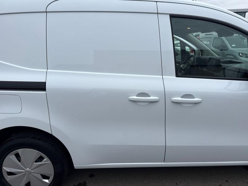 Occasion NISSAN Townstar L1 Tce 130 N-Connecta 2023 Blanc Minéral 17990 € à Leudelange