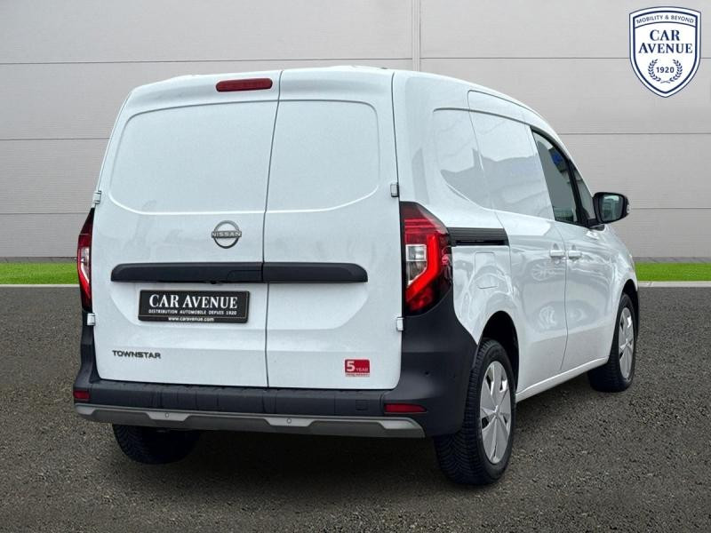 Occasion NISSAN Townstar L1 Tce 130 N-Connecta 2023 Blanc Minéral 17990 € à Leudelange