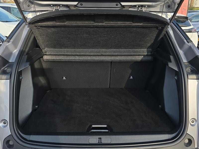 Used PEUGEOT 2008 1.2 100ch S&S Allure 2024 Gris Artense (M) € 19990 in Leudelange