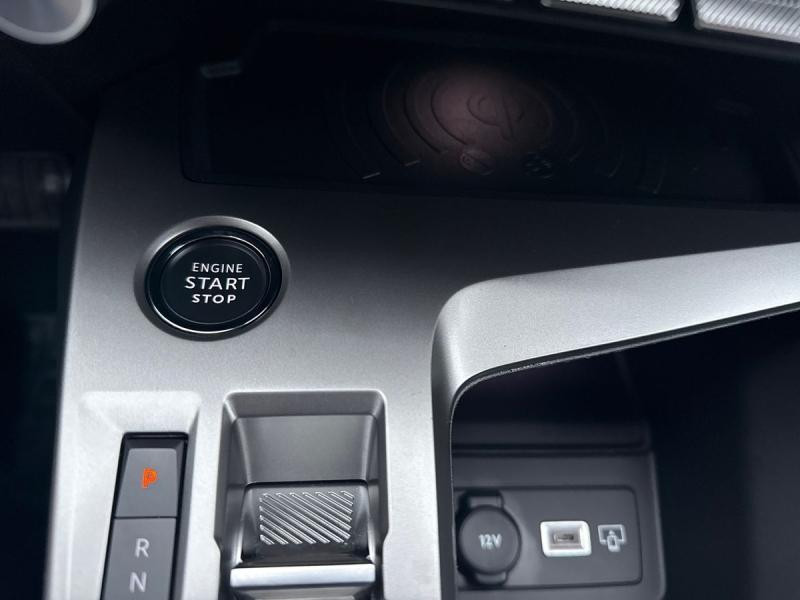 Used PEUGEOT 308 1.2 PureTech 130ch S&S Allure EAT8 2024 Blanc Okénite (M) € 22490 in Leudelange