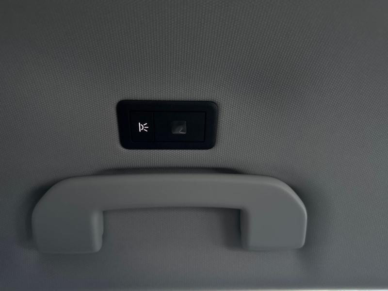 Used PEUGEOT 308 1.2 PureTech 130ch S&S Allure EAT8 2024 Blanc Okénite (M) € 22490 in Leudelange