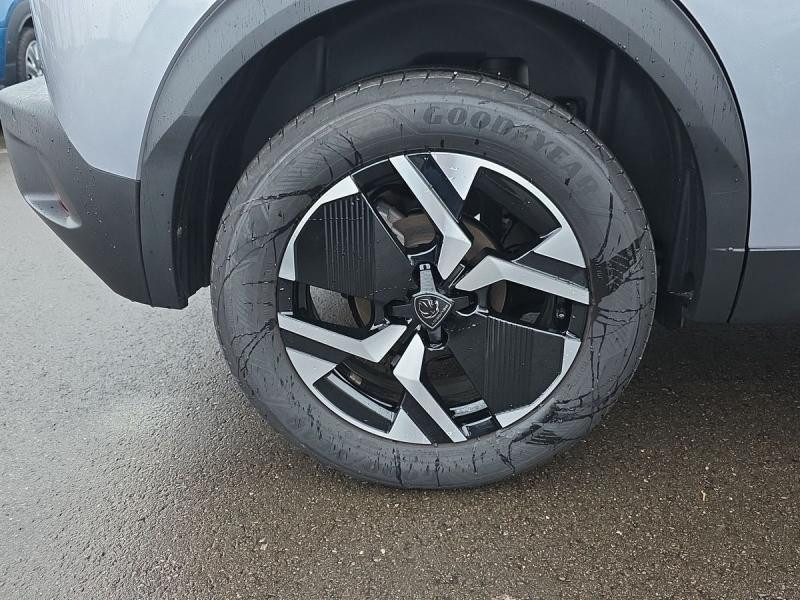 Used PEUGEOT 2008 1.2 100ch S&S Allure 2024 Gris Artense (M) € 19990 in Leudelange