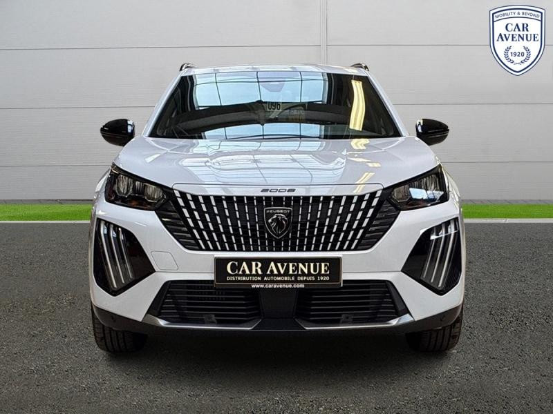 Used PEUGEOT 2008 1.2 100ch S&S Allure 2024 Blanc Okénite (M) € 19990 in Leudelange