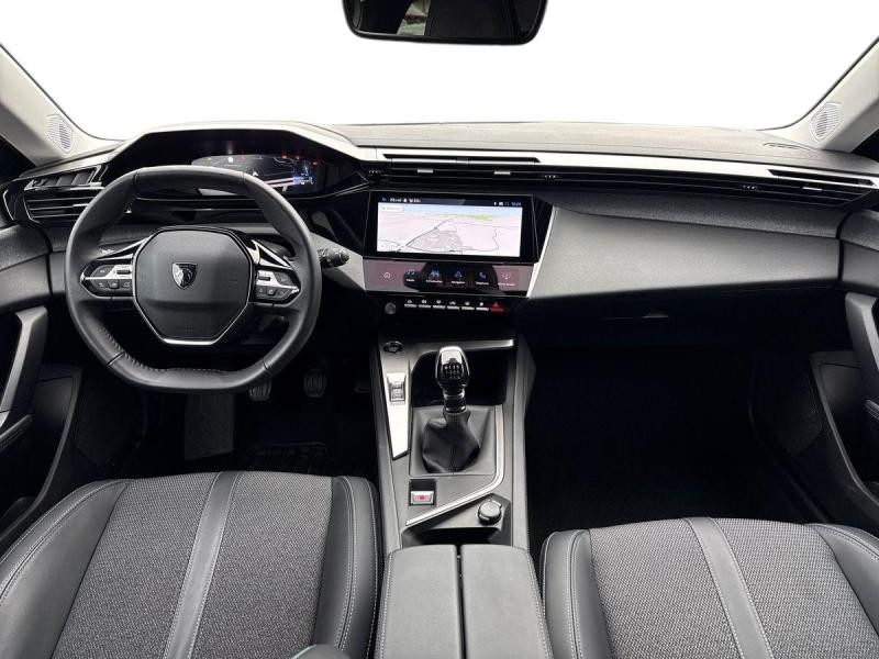 Used PEUGEOT 308 1.2 PureTech 130ch S&S Allure Pack 2024 Vert Olivine (M) € 19990 in Leudelange