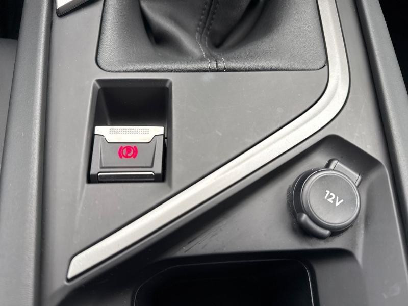 Used PEUGEOT 308 1.2 PureTech 130ch S&S Allure Pack 2024 Vert Olivine (M) € 19990 in Leudelange