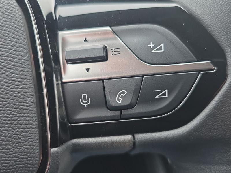 Occasion PEUGEOT 308 1.2 PureTech 130ch S&S Allure EAT8 2024 Vert 20990 € à Leudelange