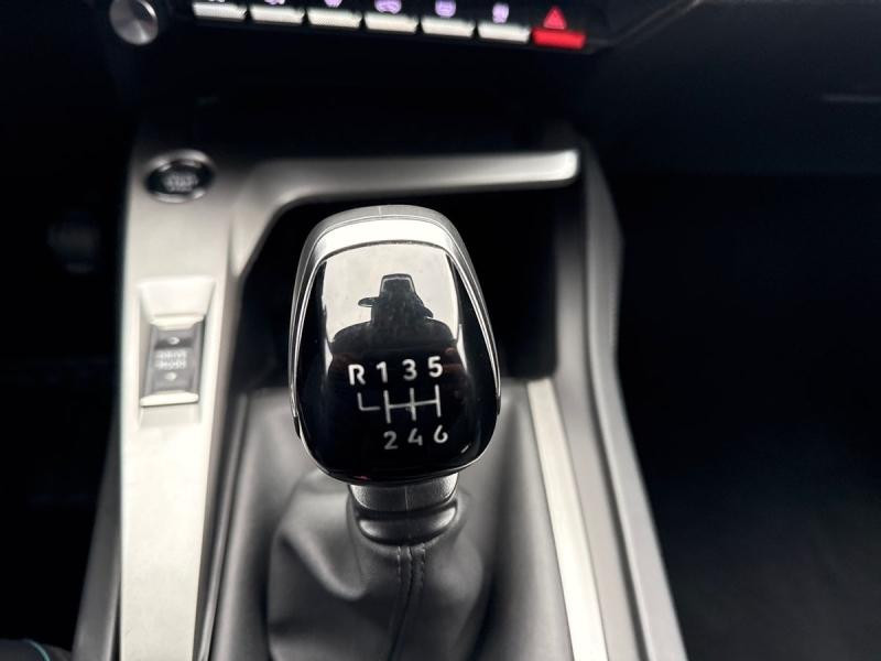 Used PEUGEOT 308 1.2 PureTech 130ch S&S Allure Pack 2024 Vert Olivine (M) € 19990 in Leudelange