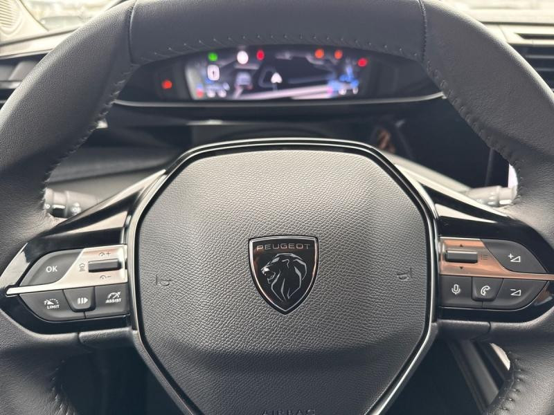 Used PEUGEOT 308 1.2 PureTech 130ch S&S Allure Pack 2024 Vert Olivine (M) € 19990 in Leudelange