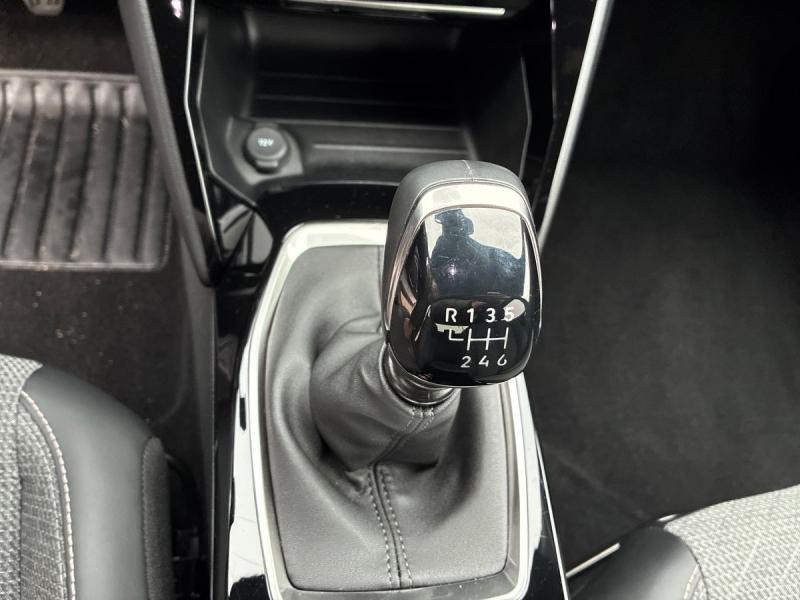 Occasion PEUGEOT 2008 1.2 100ch S&S Allure 2024 Blanc Okénite (M) 19990 € à Leudelange