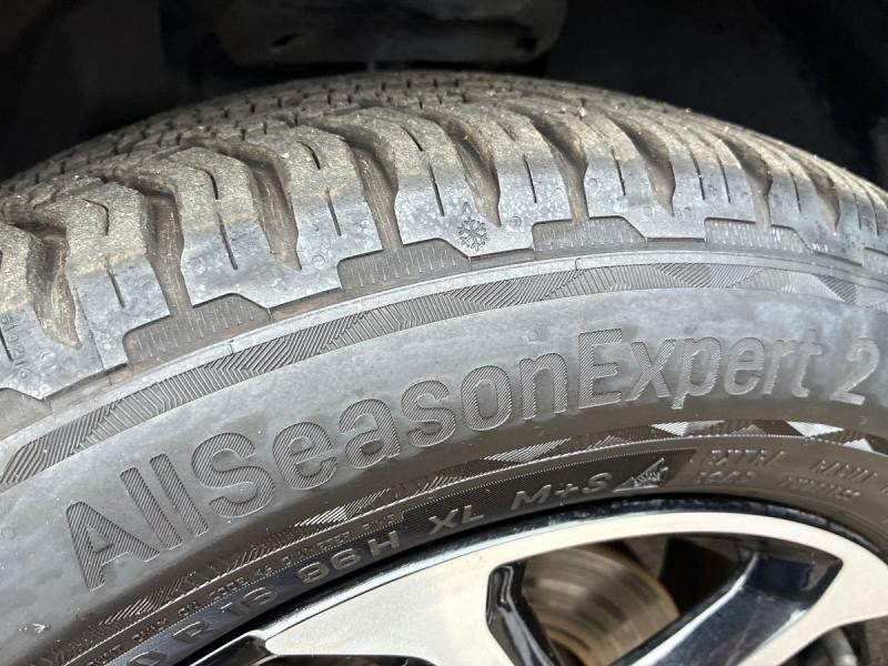 Used CITROEN C3 Aircross 1.2 PureTech 110ch S&S MAX 2023 Voltaic Blue (M) - Perla Nera € 17490 in Leudelange