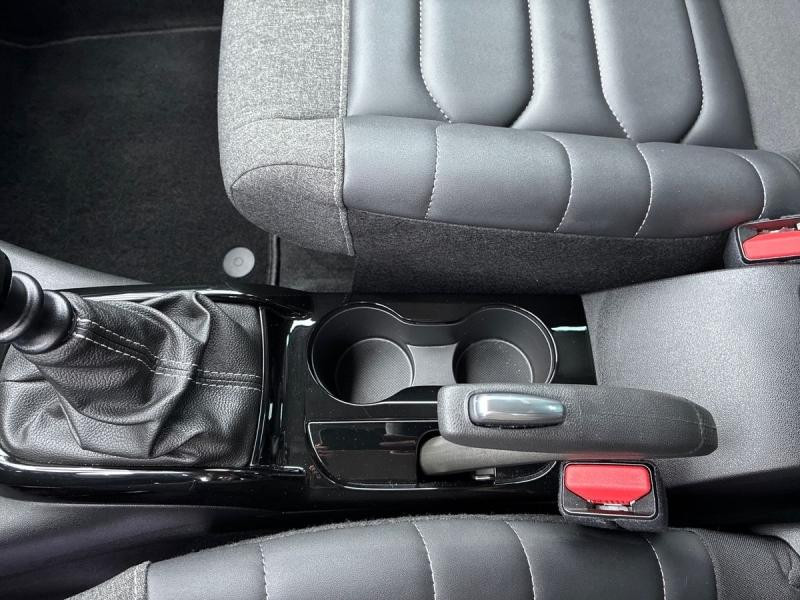 Used CITROEN C3 Aircross 1.2 PureTech 110ch S&S MAX 2023 Voltaic Blue (M) - Perla Nera € 17490 in Leudelange