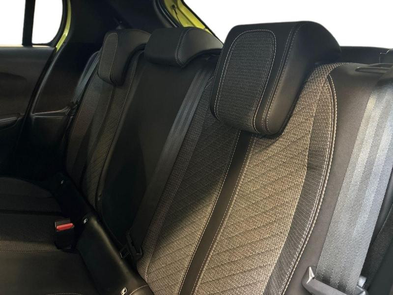 Used PEUGEOT 208 1.2 Hybrid 100ch Allure e-DCS6 2024 Jaune € 21490 in Leudelange