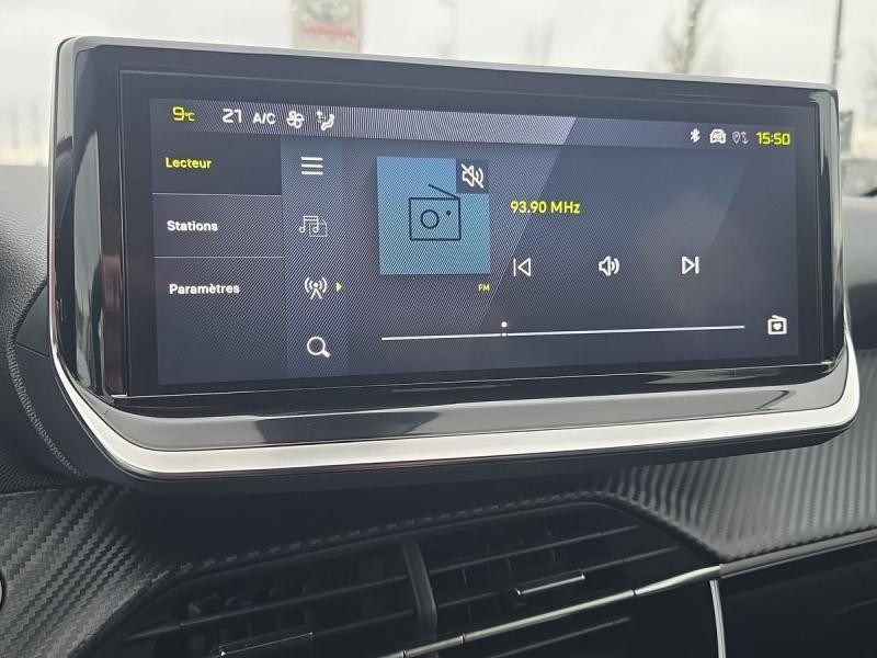 Used PEUGEOT 208 1.2 Hybrid 100ch Allure e-DCS6 2024 Jaune € 21490 in Leudelange