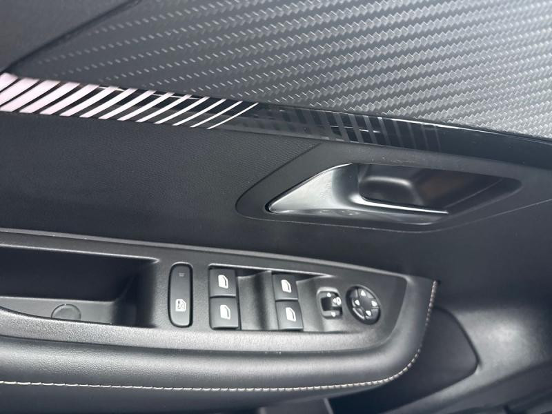 Used PEUGEOT 208 1.2 Hybrid 100ch Allure e-DCS6 2024 Gris Artense (M) € 21490 in Leudelange