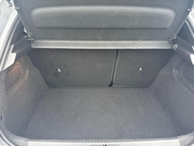 Used PEUGEOT 208 1.2 Hybrid 100ch Allure e-DCS6 2024 Gris Artense (M) € 21490 in Leudelange