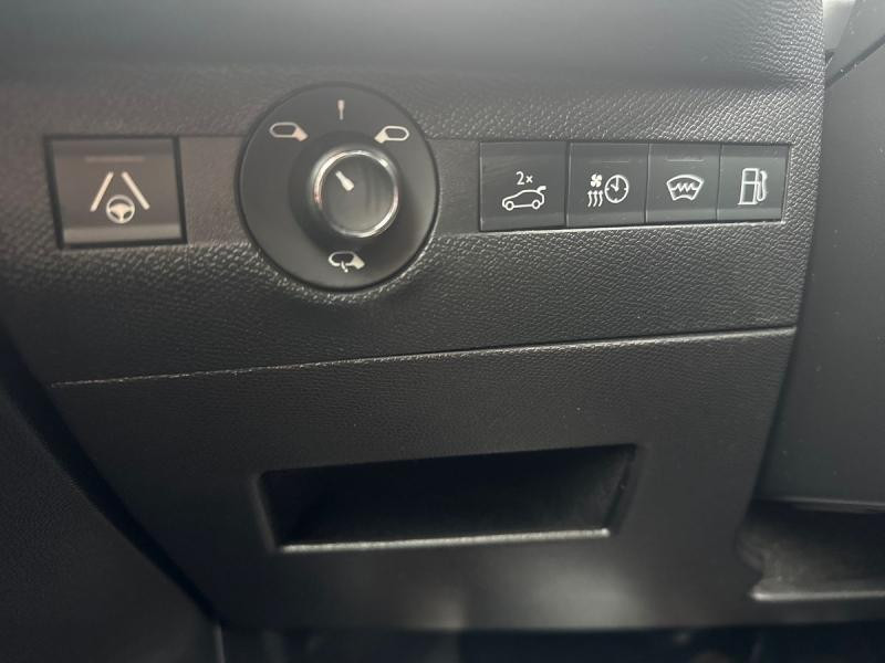 Used DS DS 7 Crossback 1.6 Plug-in Hybrid 4x4 300ch Etoile 2025 Gris Laqué (M) € 36990 in Leudelange