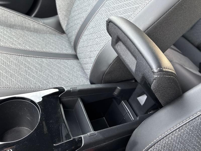 Occasion PEUGEOT 2008 1.2 PureTech 130ch S&S Allure EAT8 2024 Gris Artense (M) 21990 € à Leudelange