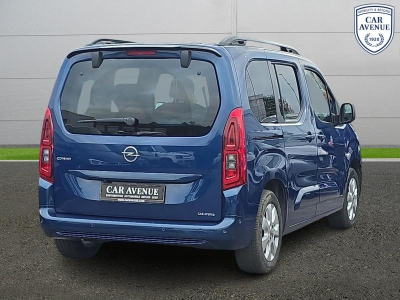 Occasion OPEL Combo Life L1H1 1.2 130ch Elegance BVA8 2022 Bleu Nuit métallisé 16990 € à Leudelange