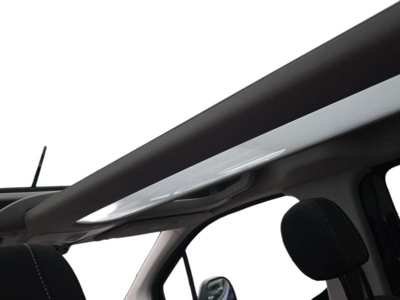 Occasion OPEL Combo Life L1H1 1.2 130ch Elegance BVA8 2022 Bleu Nuit métallisé 16990 € à Leudelange