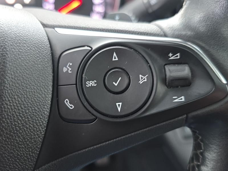 Occasion OPEL Combo Life L1H1 1.2 130ch Elegance BVA8 2022 Bleu Nuit métallisé 16990 € à Leudelange