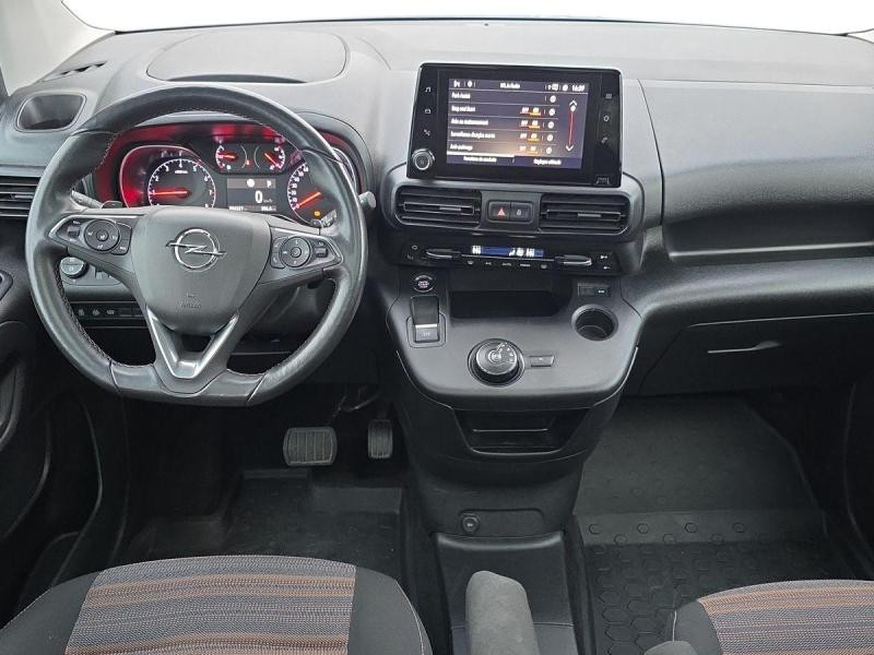 Occasion OPEL Combo Life L1H1 1.2 130ch Elegance BVA8 2022 Bleu Nuit métallisé 16990 € à Leudelange