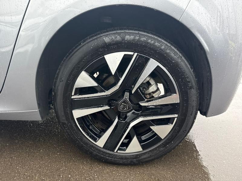 Occasion PEUGEOT 208 1.2 Hybrid 100ch Allure e-DCS6 2024 Gris Artense (M) 21480 € à Leudelange