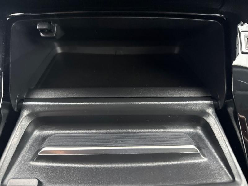 Occasion PEUGEOT 208 1.2 Hybrid 100ch Allure e-DCS6 2024 Gris Artense (M) 21480 € à Leudelange