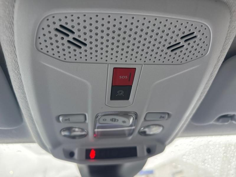 Occasion PEUGEOT 208 1.2 Hybrid 100ch Allure e-DCS6 2024 Gris Artense (M) 21480 € à Leudelange