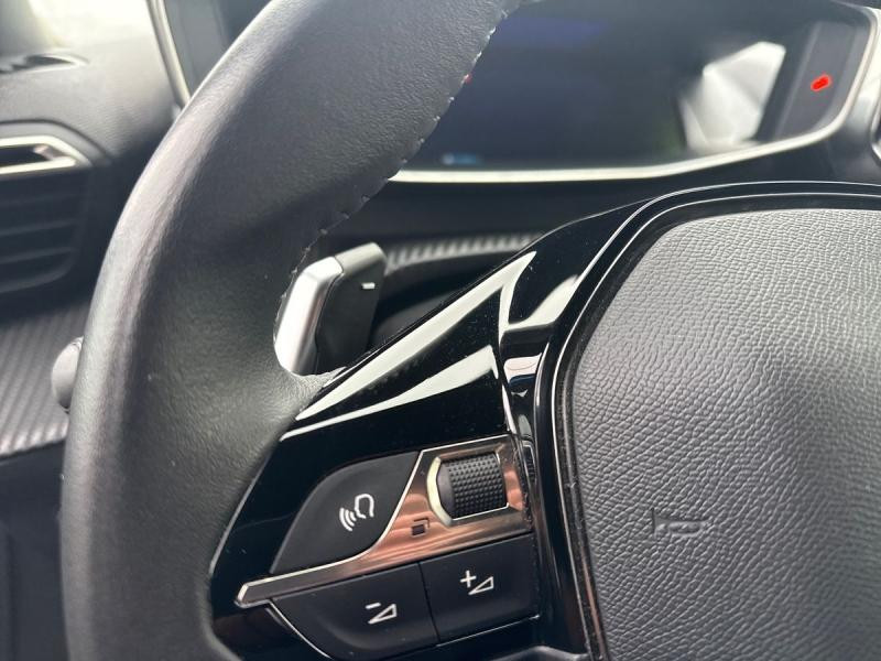 Occasion PEUGEOT 2008 1.2 PureTech 130ch S&S Allure Pack EAT8 2023 Bleu Vertigo (S) 16990 € à Leudelange