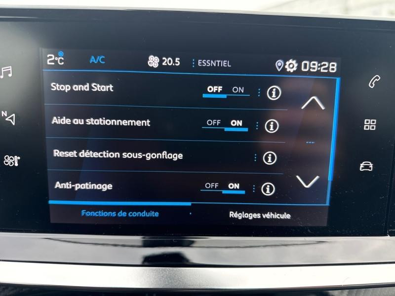 Occasion PEUGEOT 2008 1.2 PureTech 130ch S&S Allure Pack EAT8 2023 Bleu Vertigo (S) 16990 € à Leudelange