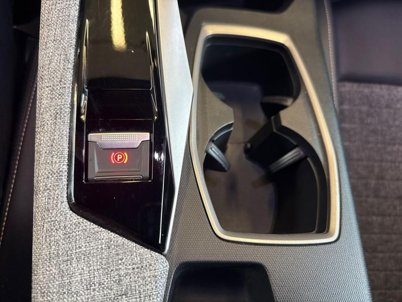 Occasion PEUGEOT 3008 1.2 Hybrid 145ch Allure e-DCS6 2025 Gris Artense (M) 27990 € à Leudelange