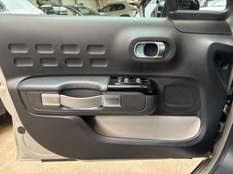 Used CITROEN C3 1.2 PureTech 110ch S&S Shine EAT6 2022 Sable (N) € 14990 in Leudelange