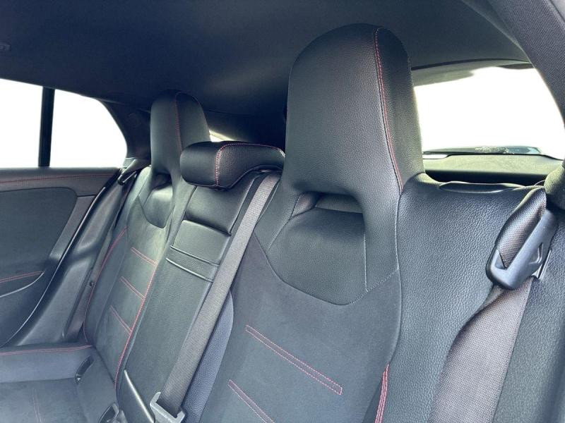 Occasion MERCEDES-BENZ CLA Shooting Brake 250 e 218ch AMG Line 8G-DCT 2023 Blanc digital métallisé 30990 € à Leudelange