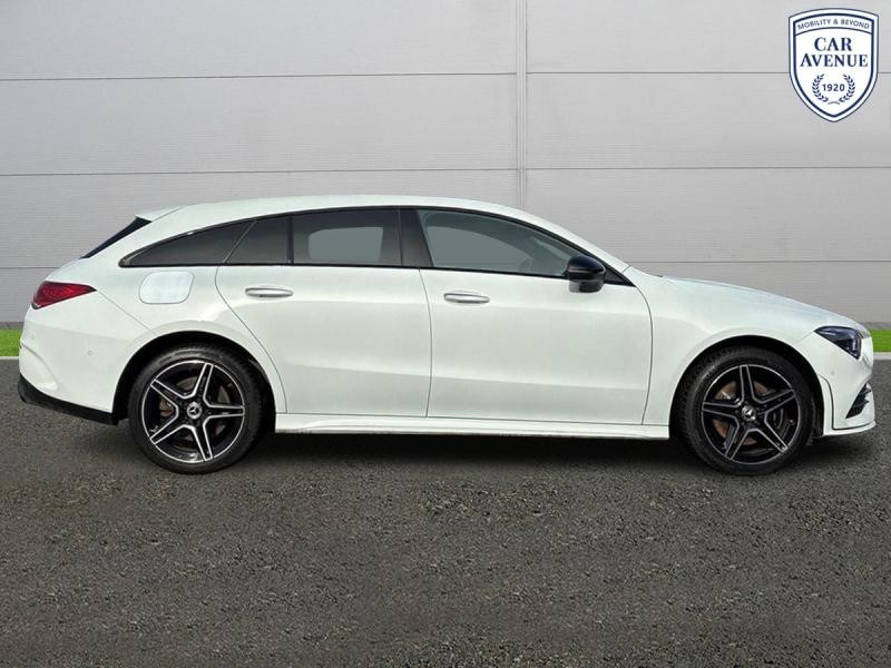 Occasion MERCEDES-BENZ CLA Shooting Brake 250 e 218ch AMG Line 8G-DCT 2023 Blanc digital métallisé 30990 € à Leudelange