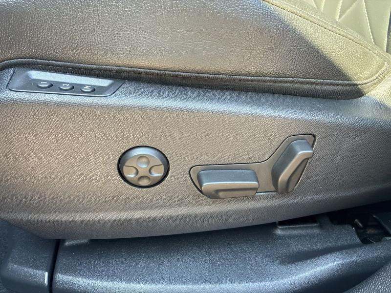 Occasion DS DS 7 Crossback E-TENSE 4x4 300ch Performance Line + 2022 Cristal Pearl (N) 26990 € à Leudelange