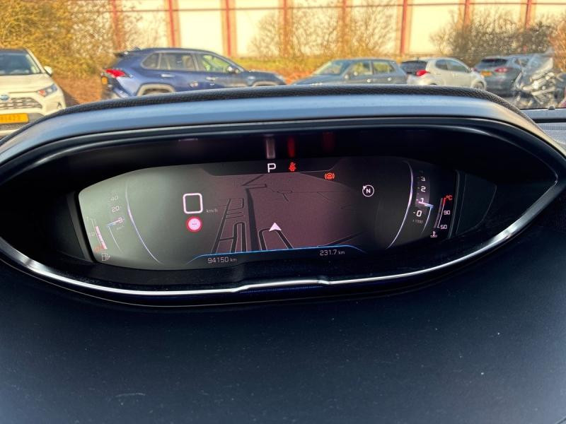 Occasion PEUGEOT 5008 1.2 PureTech 130ch S&S Allure Pack EAT8 2021 Noir Perla Nera (M) 18990 € à Leudelange