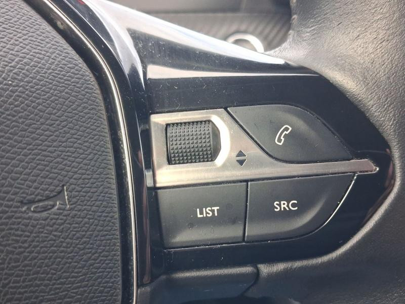 Occasion PEUGEOT 208 e-208 136ch Active 2021 Bleu Vertigo (V) 12990 € à Leudelange