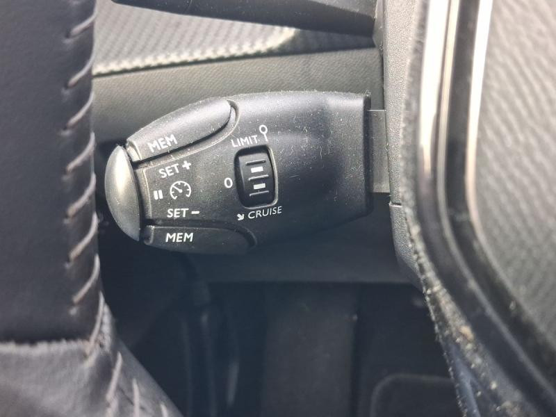 Occasion PEUGEOT 208 e-208 136ch Active 2021 Bleu Vertigo (V) 12990 € à Leudelange